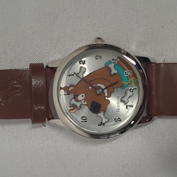 Vintage 2001 Avon Scooby-Doo Watch - Picture 3 of 9